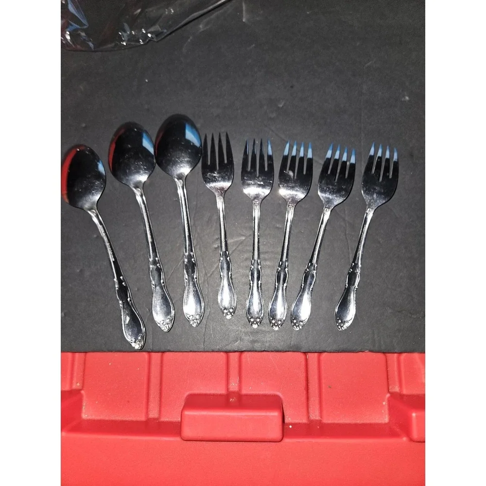 Oneida chateau flatware